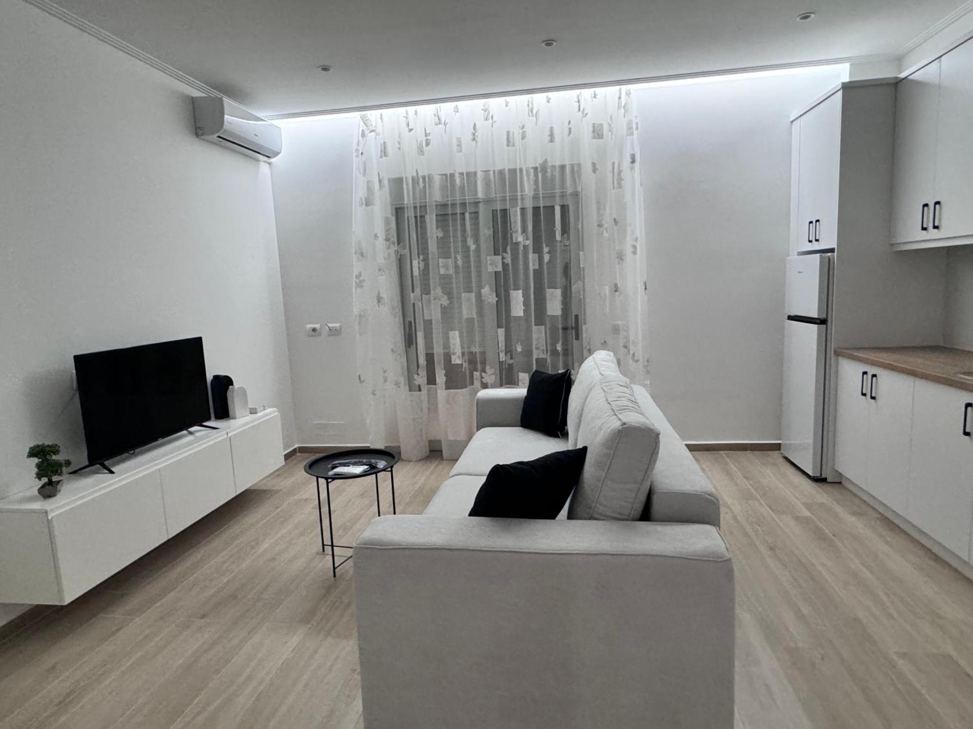 Sunset Hill Apartments Sarandë Exterior foto
